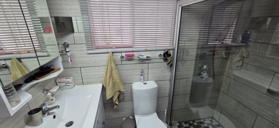 4 Bedroom Property for Sale in Monument Heights Northern Cape